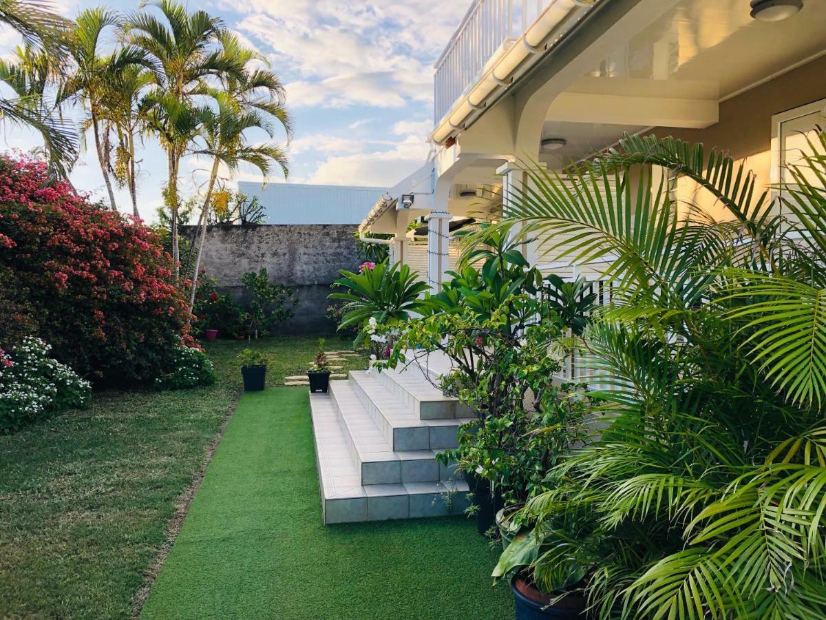 La Villa Mae Saint Pierre Bagian luar foto