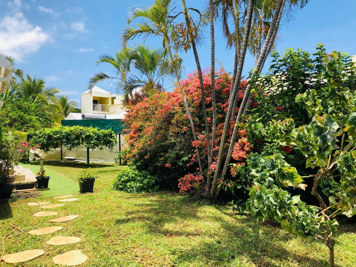 La Villa Mae Saint Pierre Bagian luar foto